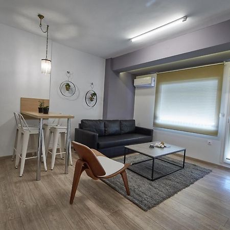 Luxury Studio In Thessaloniki Apartment Bagian luar foto