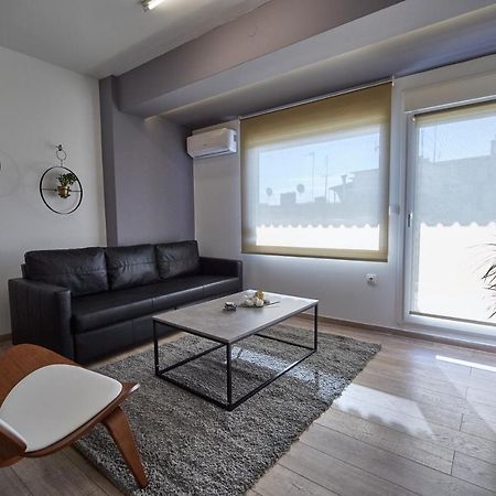 Luxury Studio In Thessaloniki Apartment Bagian luar foto