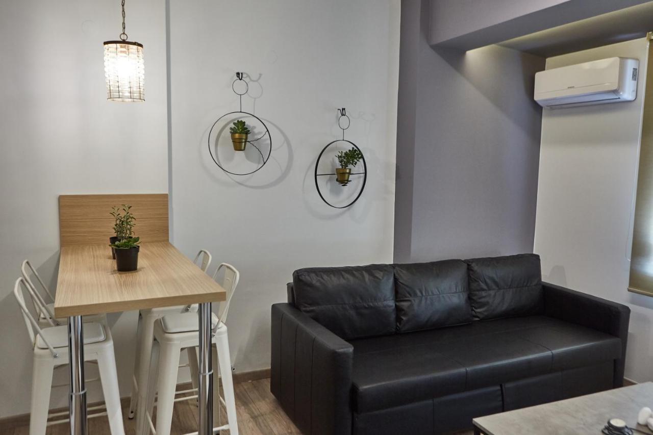 Luxury Studio In Thessaloniki Apartment Bagian luar foto