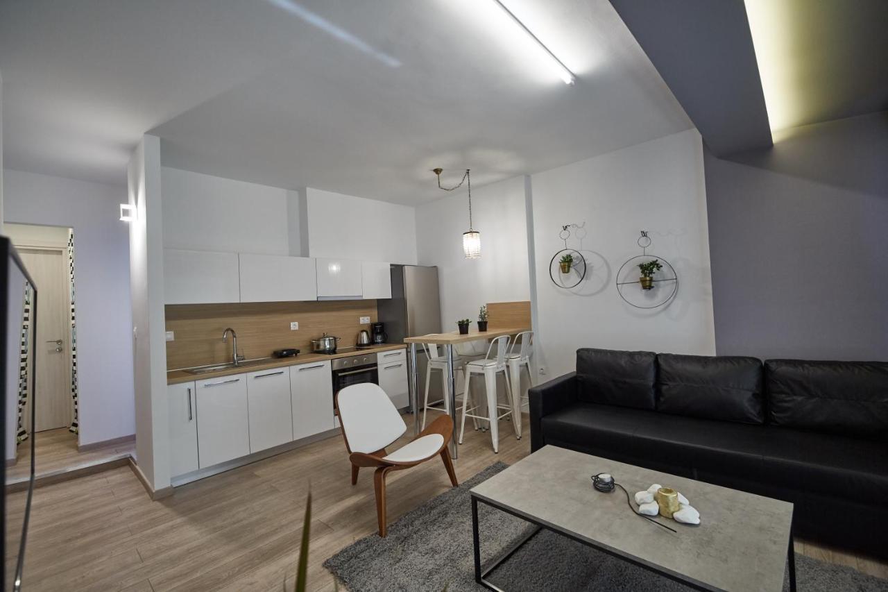 Luxury Studio In Thessaloniki Apartment Bagian luar foto